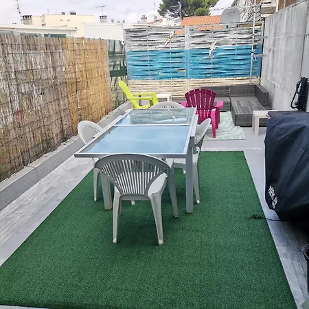 Confort Hyper Centre * Royan