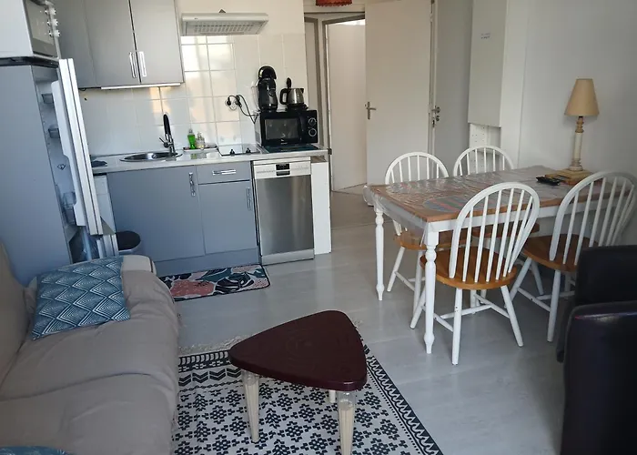 Confort Hyper Centre * Royan